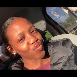 Meet your Posher, Reine